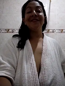 Catalina JH online show from 02.26.25