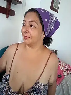 Catalina JH online show from 09.15.25