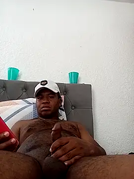 Snapshot of laoficina1991 chatting on 11.02.25 laoficina1991 online show from 11.02.25