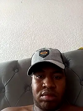 Snapshot of laoficina1991 chatting on 11.04.25 laoficina1991 online show from 11.04.25