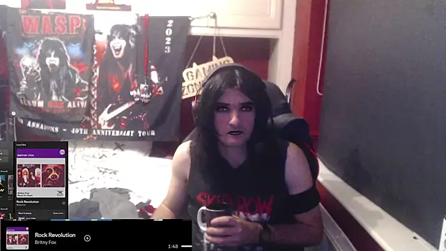 Rocker Assassin66630 online show from 12.19.25