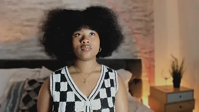 Anneth  M online show from 11.05.25