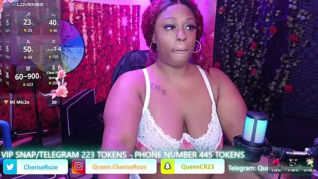 Snapshot of cheriserozequeen chatting on 09.10.25 cheriserozequeen online show from 09.10.25
