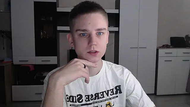 angryzan online show from 01.20.25