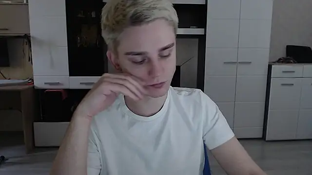 angryzan online show from 03.17.25