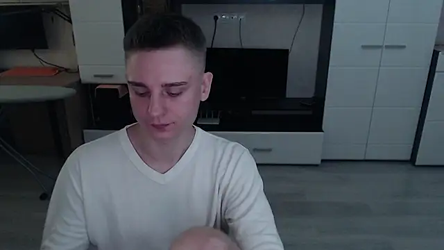 angryzan online show from 09.30.25