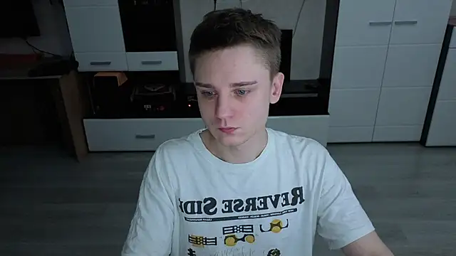 angryzan online show from 12.04.25