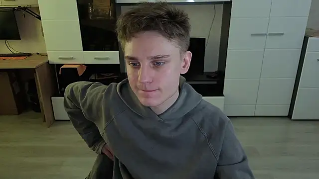 angryzan online show from 03.18.26