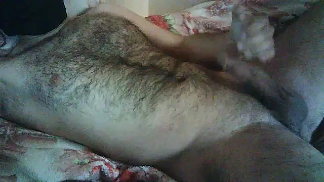 Snapshot of Hairyarabguy chatting on 02.06.25 Hairyarabguy online show from 02.06.25