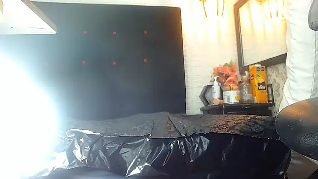 hairy pussywet online show from 12.21.24