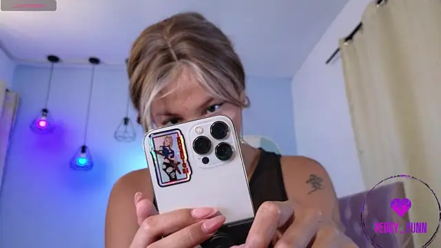 Peggy Funn online show from 01.19.25