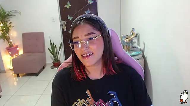 littleangel1 m online show from 02.21.25