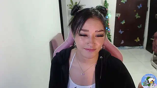 littleangel1 m online show from 12.22.25