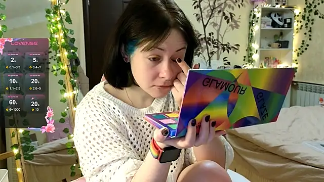 lily noris online show from 12.07.24