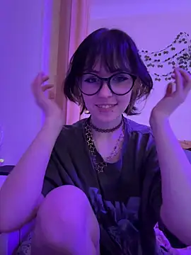 lily noris online show from 12.01.25