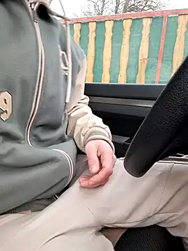 Zeefy online show from 01.05.25