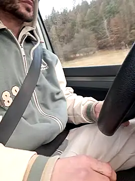 Zeefy online show from 01.10.25