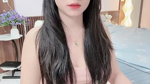 Snapshot of _Ely_ chatting on 10.25.25 Ely online show from 10.25.25