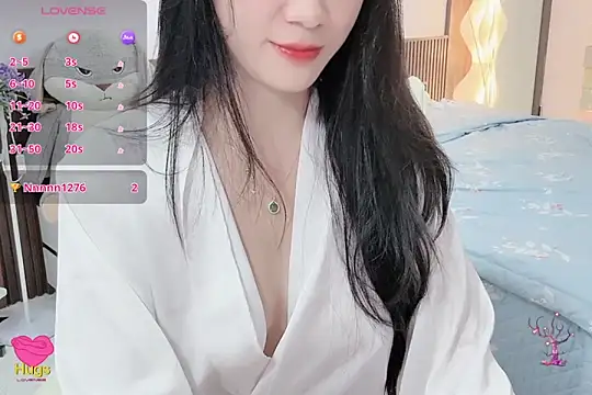 Snapshot of _Ely_ chatting on 11.02.25 Ely online show from 11.02.25