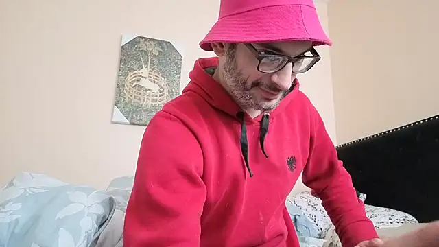 Snapshot of hailzeffn chatting on 11.11.25 hailzeffn online show from 11.11.25