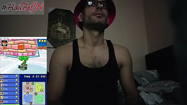 Snapshot of hailzeffn chatting on 11.17.25 hailzeffn online show from 11.17.25