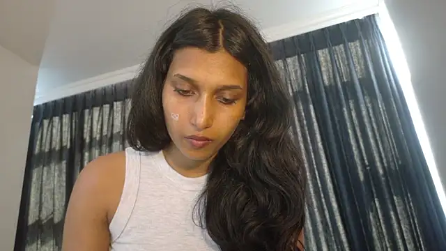 Snapshot of kawaiibabypie1 chatting on 12.20.25 kawaiibabypie1 online show from 12.20.25