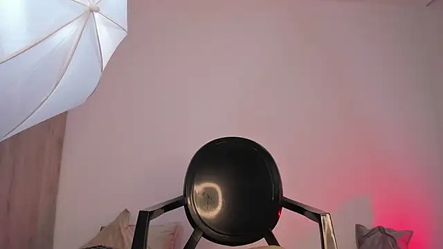  miamadison online show from 02.20.25