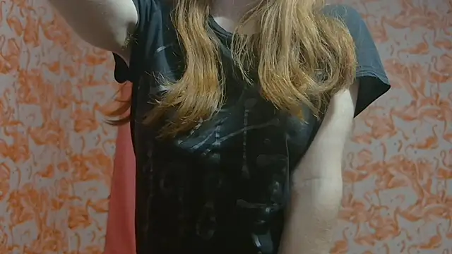 Snapshot of strawberrysmoothie chatting on 02.09.25 strawberrysmoothie online show from 02.09.25