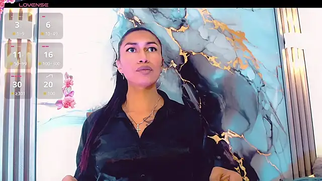 khiara moretti online show from 12.19.25