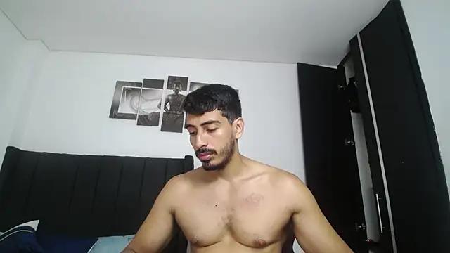 Snapshot of muscle_ares chatting on 02.22.25 muscle ares online show from 02.22.25