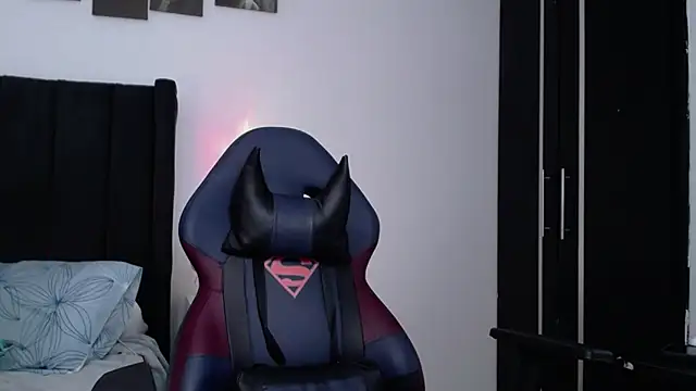 Snapshot of muscle_ares chatting on 03.16.25 muscle ares online show from 03.16.25