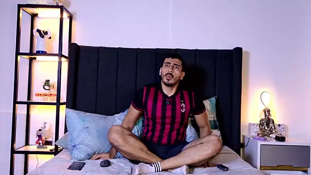 muscle ares online show from 01.05.26