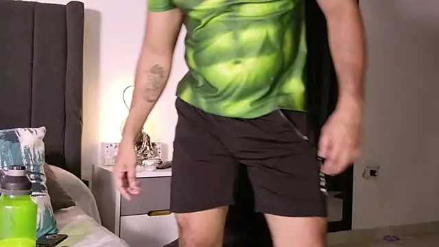 muscle ares online show from 02.02.26