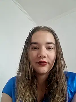 Snapshot of LunaGrey21 chatting on 10.12.25 LunaGrey21 online show from 10.12.25