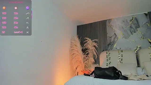 Agathaargent  online show from 01.14.26