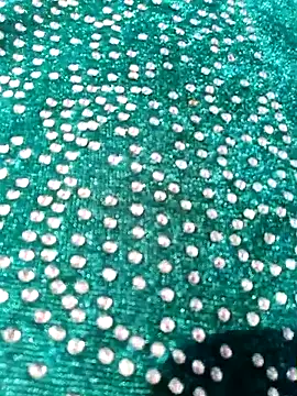 Snapshot of Shoni__ chatting on 12.14.25 Shoni online show from 12.14.25