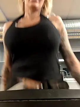 Ninasweden online show from 03.15.26