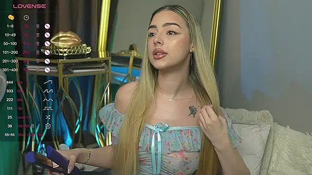 ScarletColes online show from 01.30.25