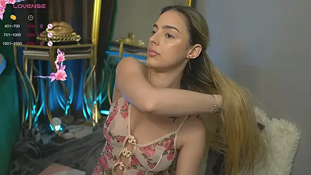 ScarletColes online show from 03.17.25