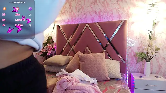 Miaa Smiith1 online show from 03.08.25