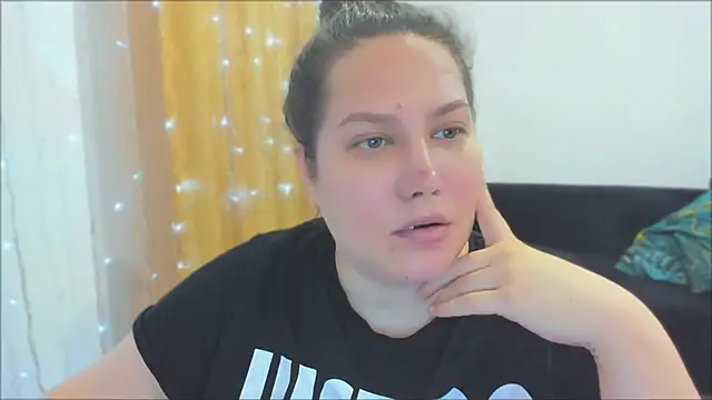  madalexa  online show from 10.13.25