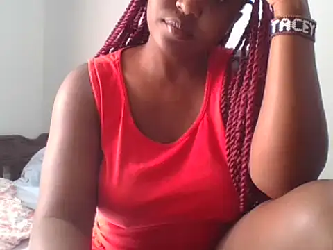 Snapshot of sweetbebby chatting on 02.08.25 sweetbebby online show from 02.08.25