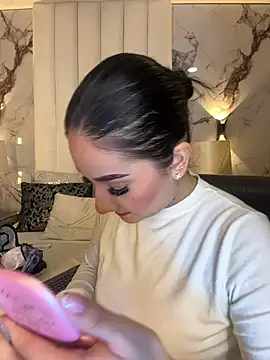 GabriellaFerrer online show from 02.06.25