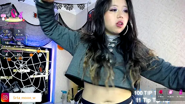 Moon Water   online show from 10.06.25