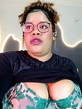 Snapshot of Dirty_sara17 chatting on 03.16.25 Dirty sara17 online show from 03.16.25