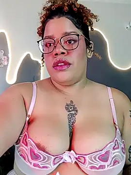 Snapshot of Dirty_sara17 chatting on 03.16.25 Dirty sara17 online show from 03.16.25