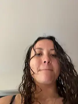 Megan Rodrigo online show from 11.03.25