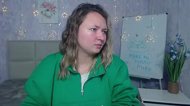 SallyVerda online show from 11.05.25