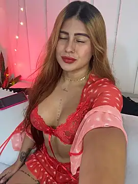Snapshot of Amber_Martins_ chatting on 02.15.25 Amber Martins online show from 02.15.25