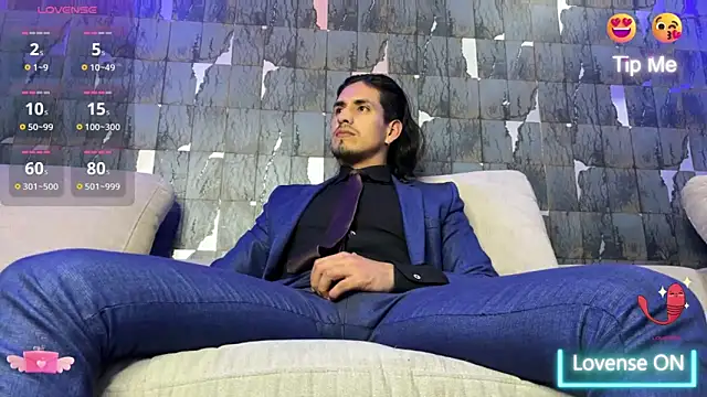 Tom blunt96 online show from 02.28.25